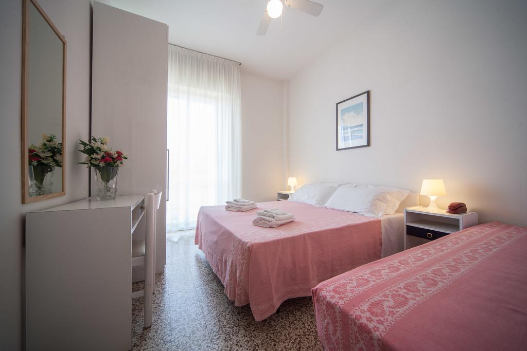 Hotel Madison Riccione Room photo